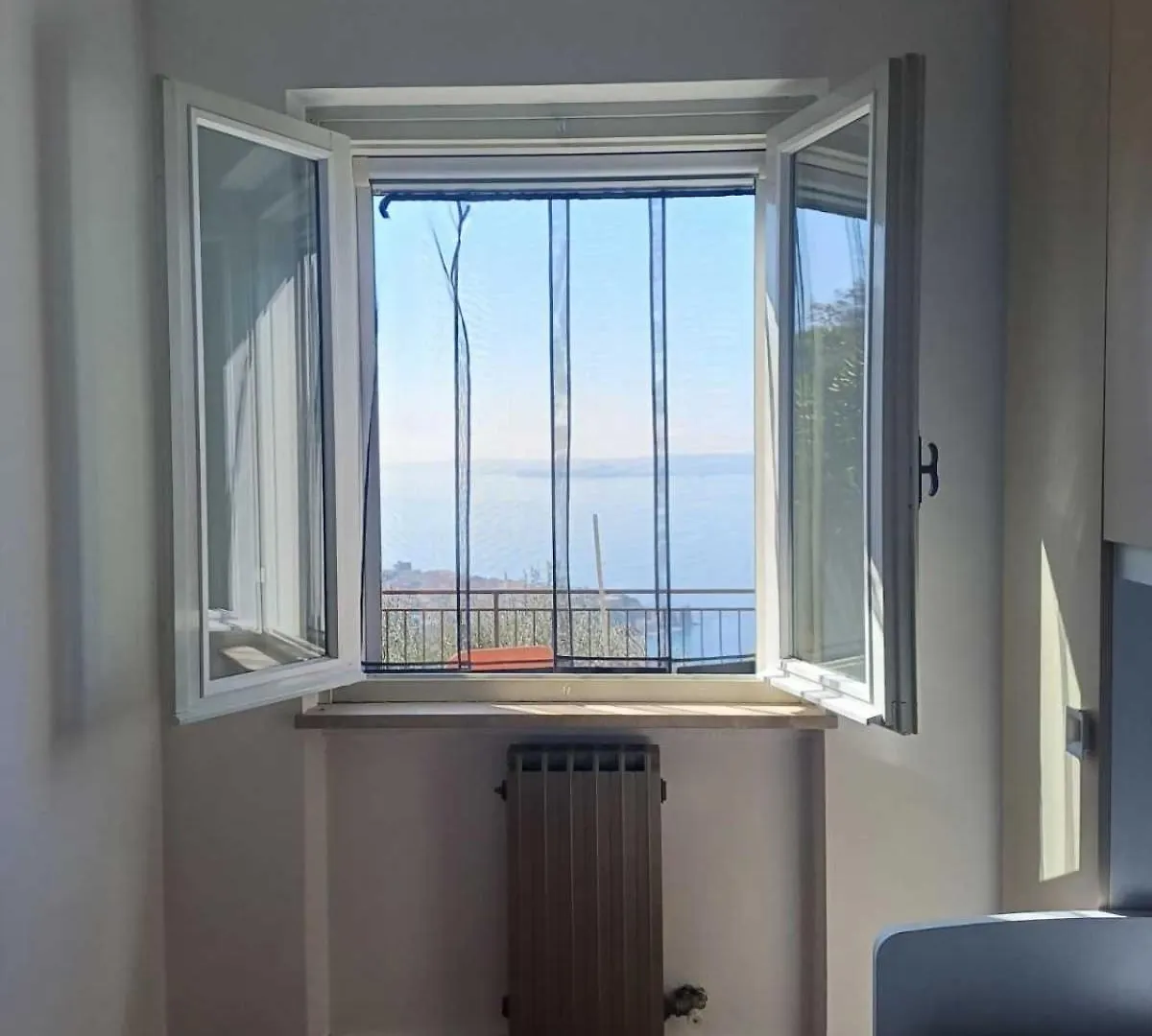 شقة Villa 7 Torri Del Benaco Ac P Vista Lago Giardino إيطاليا