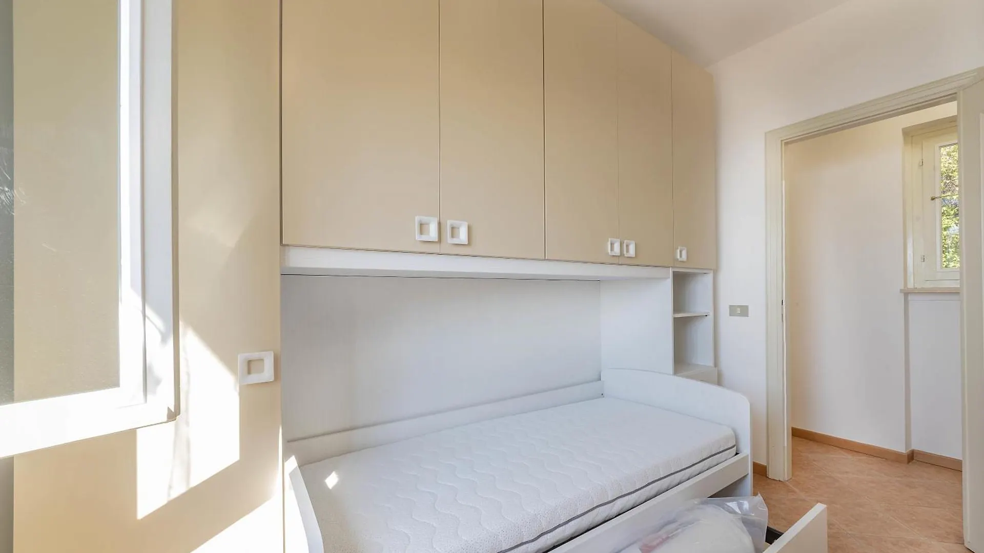 Villa 7 Torri Del Benaco Ac P Vista Lago Giardino إيطاليا