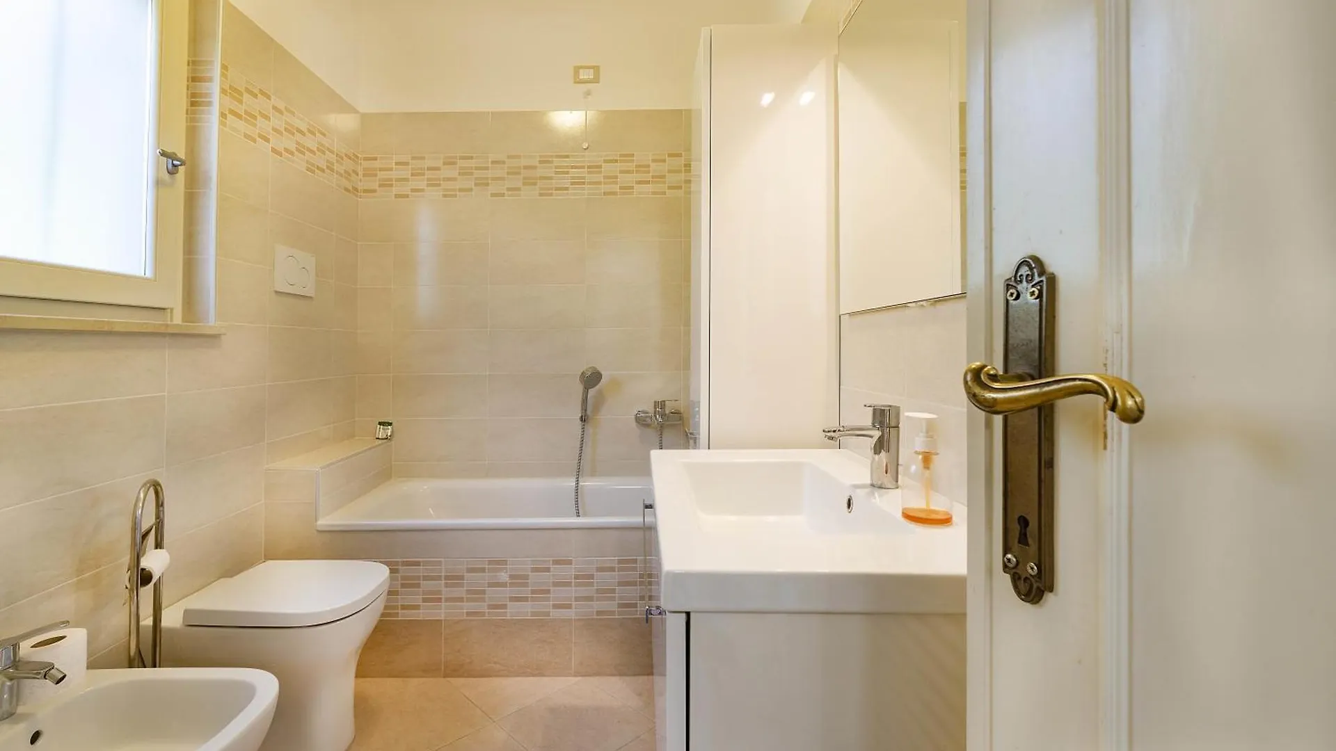 Villa 7 Torri Del Benaco Ac P Vista Lago Giardino إيطاليا