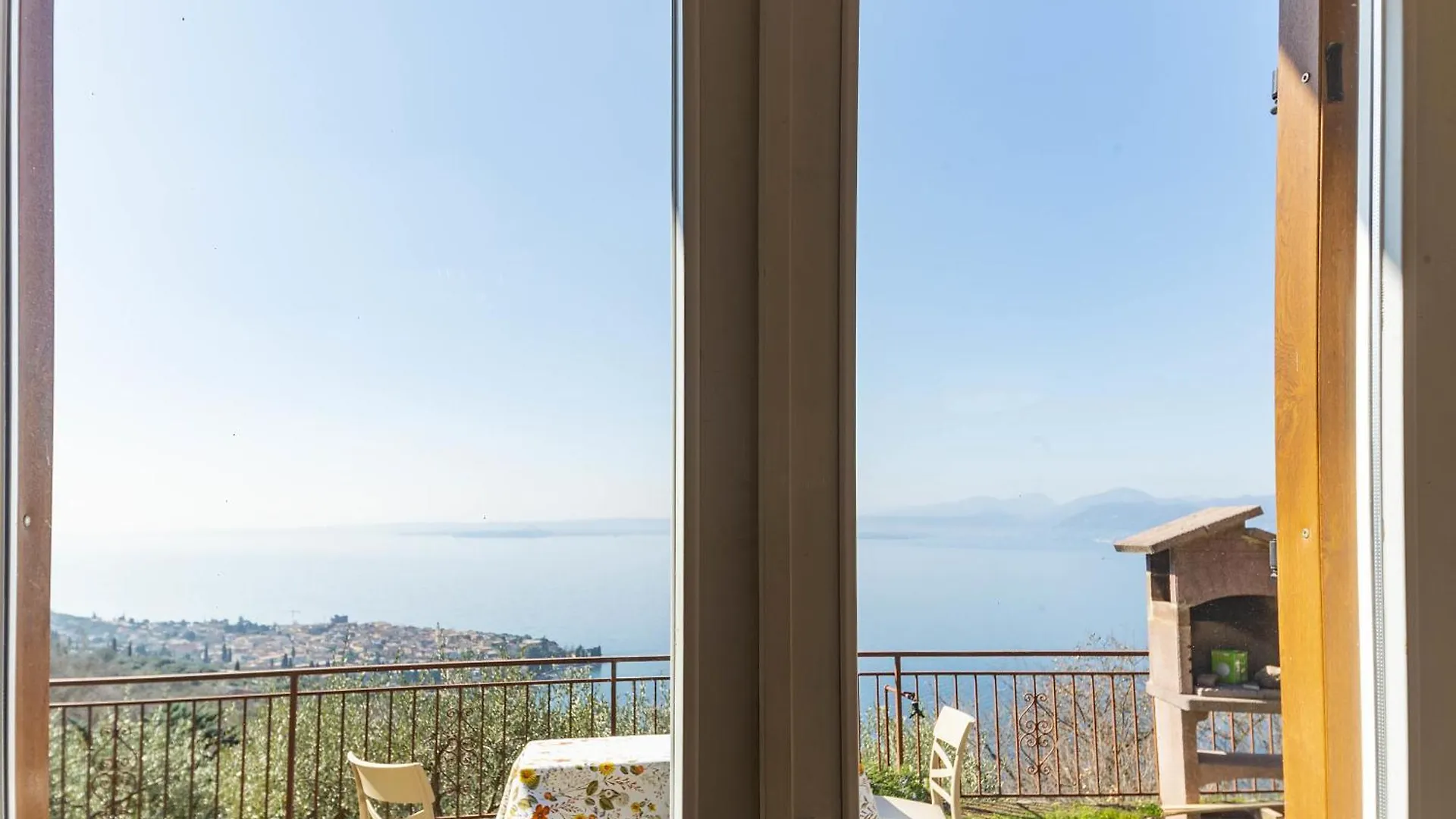 Villa 7 Torri Del Benaco Ac P Vista Lago Giardino شقة